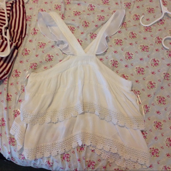 Pins and needles ruffle tier cami - Picture 3 of 4