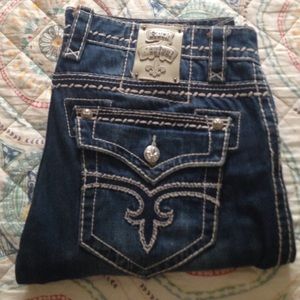 ❗️SOLD❗️🌟MENS Rock Revival Jeans - Size 36🌟