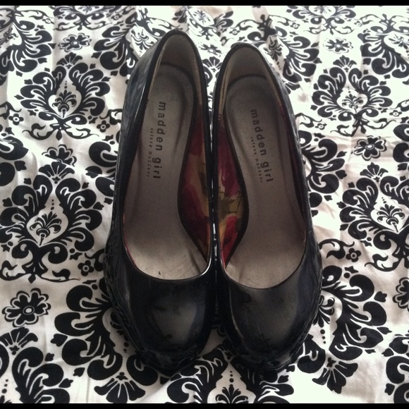 Pattern leather platform pumps - Picture 2 of 4