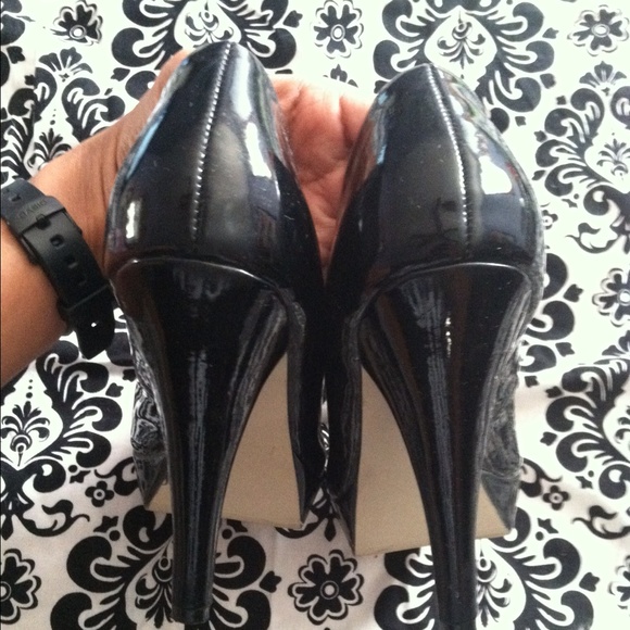 Pattern leather platform pumps - Picture 4 of 4