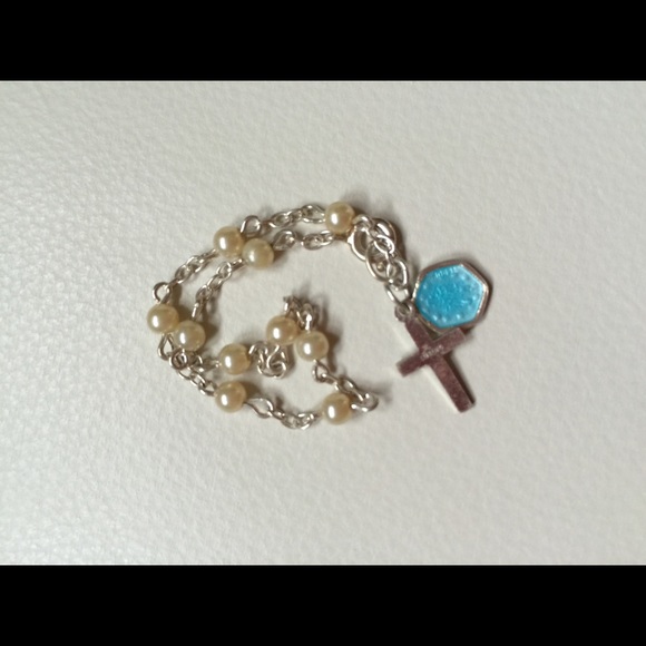 CLOSET CLEAR OUT Sterling/Pearl rosary bracelet - Picture 4 of 4