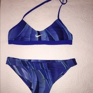 Blue Nike Two piece bikini w/ small cheeky bottoms