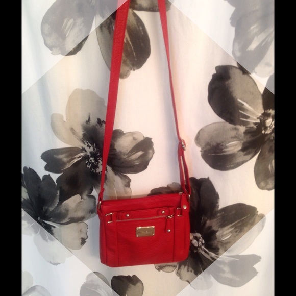Nine West Handbags - Designer Cross-body Purse🌹