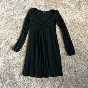 Long sleeve black dress!