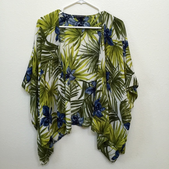 Brandy Melville Tropical Kimono