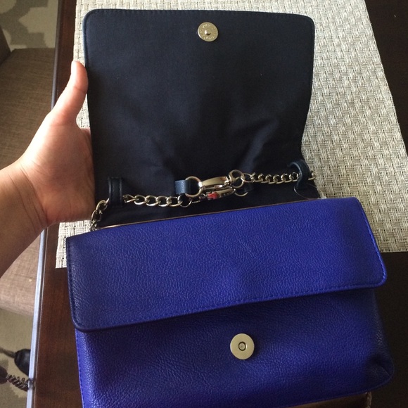 Purse - Picture 3 of 4