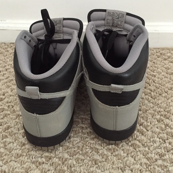 Grey and black Nike high tops - Picture 2 of 4