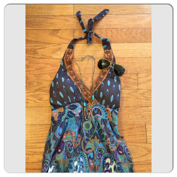 Beaded halter dress with some paisley designing - Picture 1 of 4