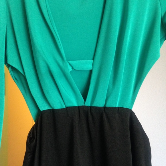 Dress - Picture 2 of 2