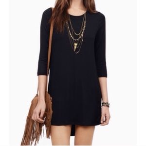 XS Tobi Black T- Shirt Dress