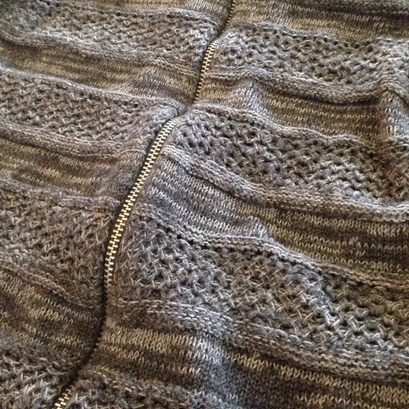 Marbled Grey Knit Zip Sweater - Picture 3 of 3