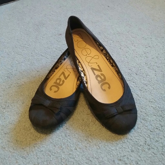 Black flats