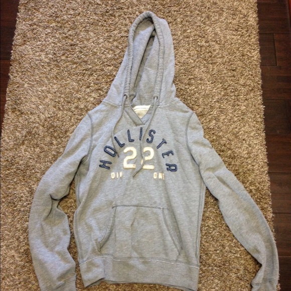 Hollister sweatshirt