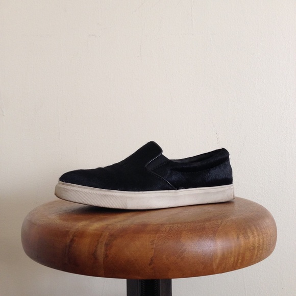 ⚡️Steve Madden Ecentric Sneaker in Black Pony, 7.5