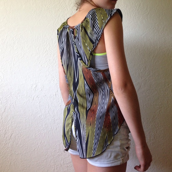 Charlotte Russe, Top - Picture 2 of 3