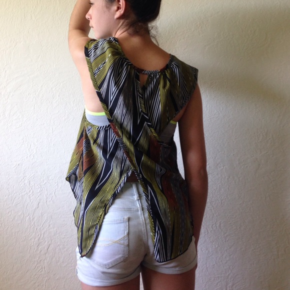 Charlotte Russe, Top - Picture 3 of 3