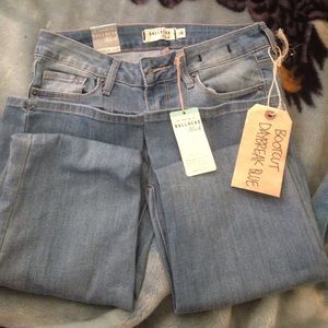 Brand new boot cut bullhead jeans
