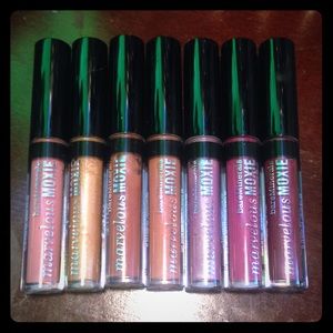 Marvelous Moxie Lipgloss Set