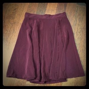High wasted cotton and polyester burgundy skirt