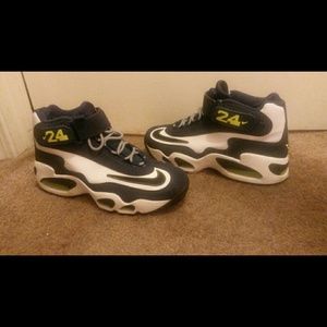 Air Griffey air max.