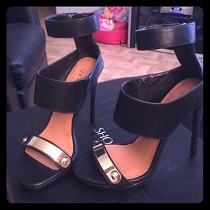 I'm selling shoes from Shoecult by Nastygal