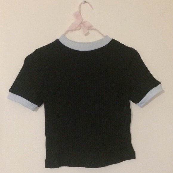 ๐ซSOLD๐ซ tulanne top - Picture 2 of 2
