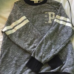 Pink crew neck sweatshirt!