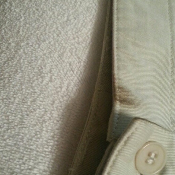 Khaki flat front shorts - Picture 2 of 4