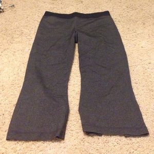 Dark charcoal workout cropped pants