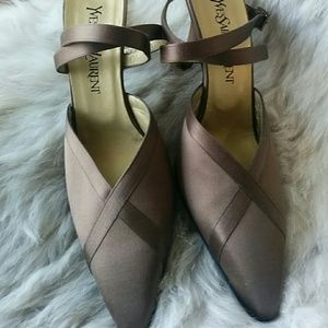 NWOT Yves Saint Laurent 8.5 Brown satin formal NWOT Yves Saint Laurent 8.5 Brown satin formal