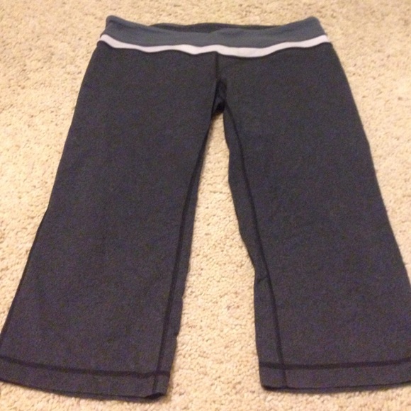 Capri workout pants