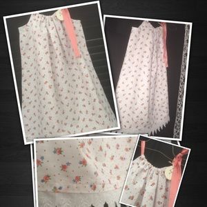 💞Sweet white cotton Childs dress💕