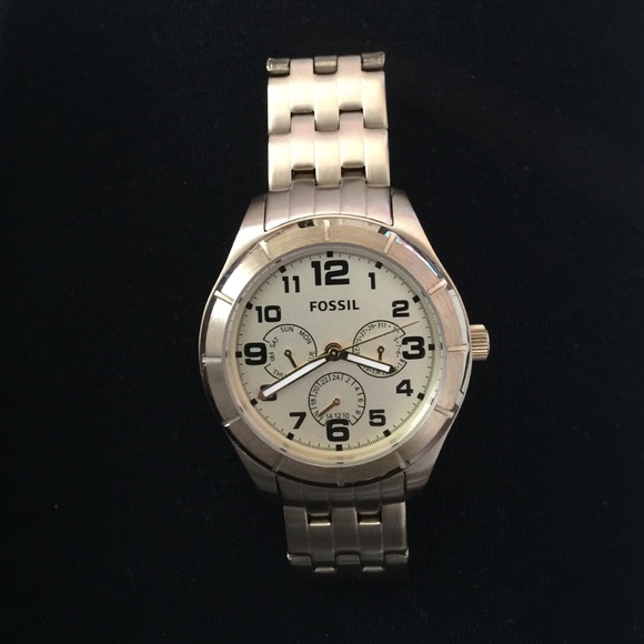 Fossil watch