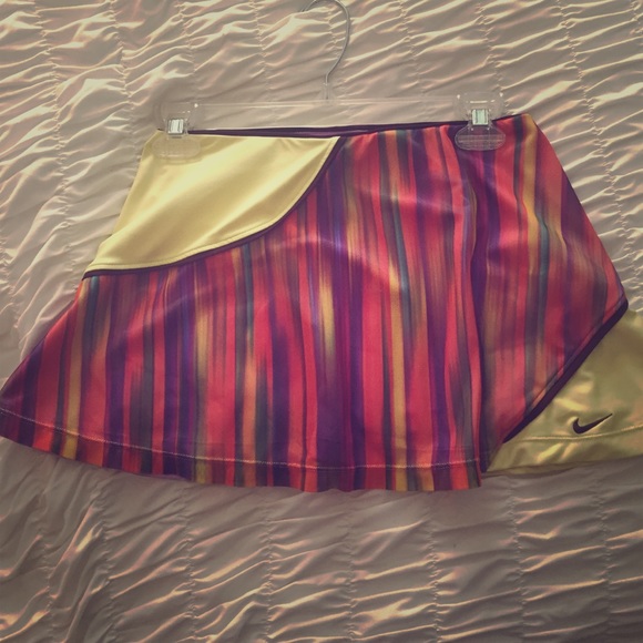 Nike tennis skirt
