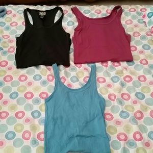 3 workout tank bundle!