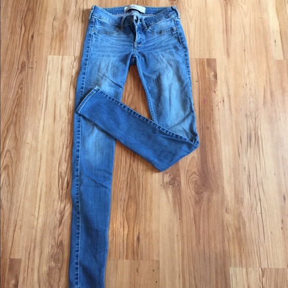 Hollister super skinny jeans