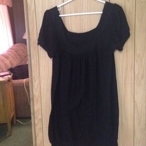 Rue 21 black top
