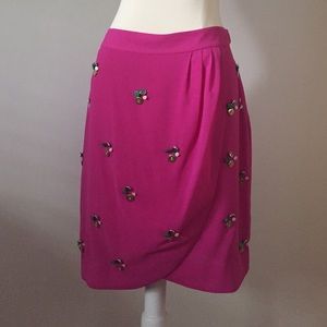 Tulip skirt with buttons