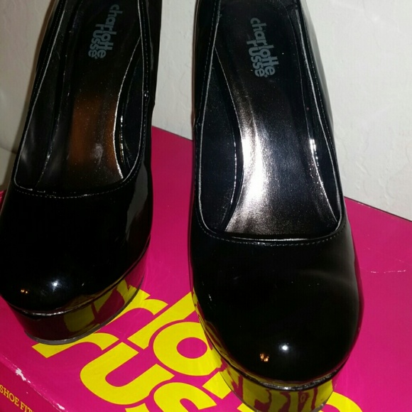 Charlotte Russe Black Klarisa P 6 in. Heels