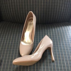 Taupe pumps