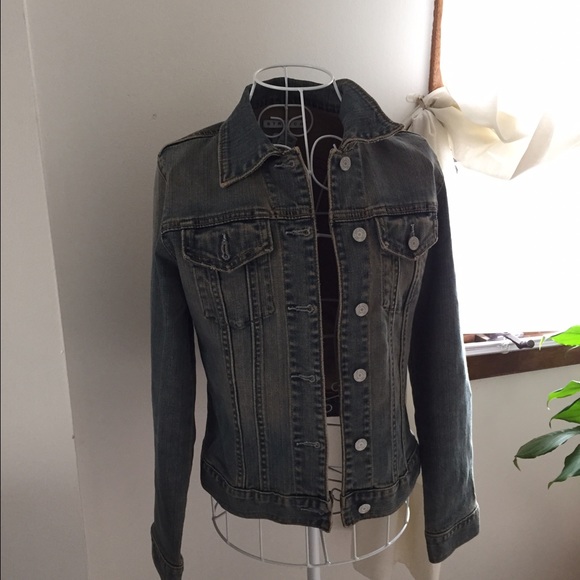 GAP Outerwear - Gap denim jacket