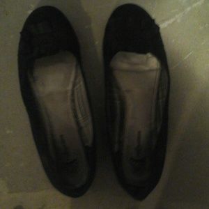 Black flats