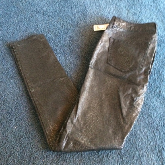 New Black pants - Picture 1 of 2