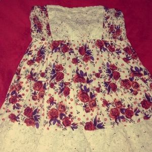 Floral sleeveless shirt