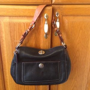 Vintage coach leather bag!! Authentic