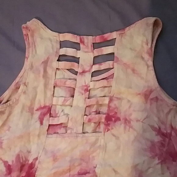Pink tie dye crop top - Picture 3 of 3