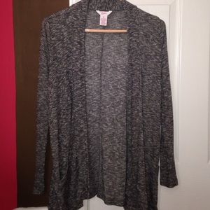 Charcoal/Gray sweater with pockets