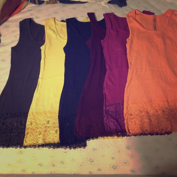 6 lace tank tops bundle