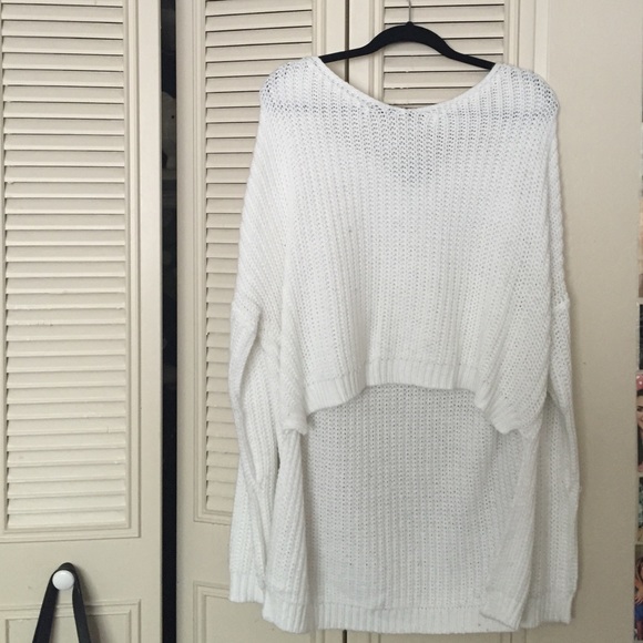 white hi low sweater