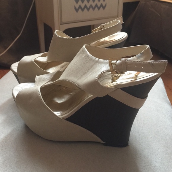 Wedges Sz 8